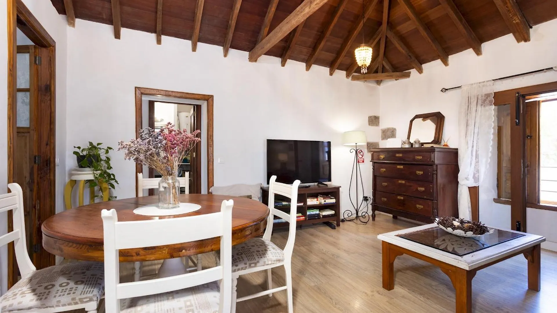 Home2Book Garden Haven Apt Bbq, Classic & Cozy Santa Cruz de Tenerife Apartment